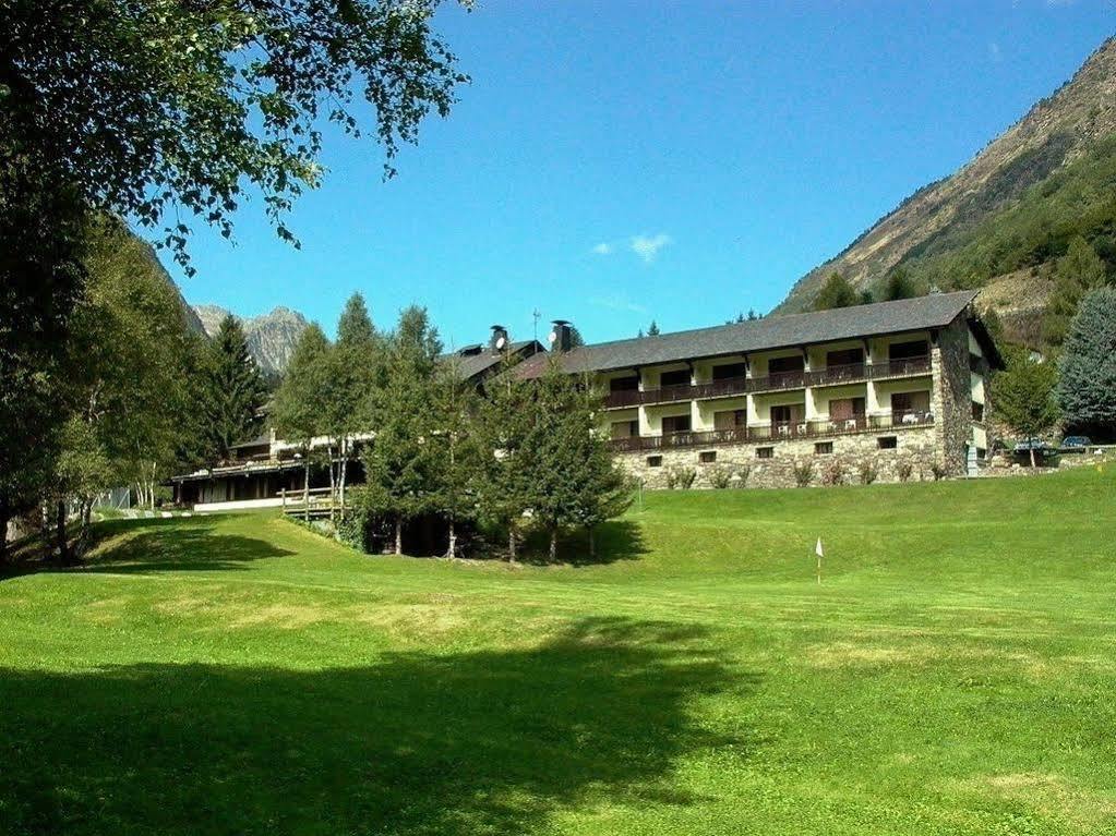 Hotel Els Avets Sorpe Exterior photo